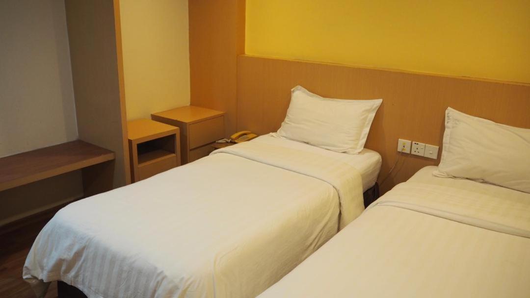 906 Hotel Melaka Raya Exterior foto